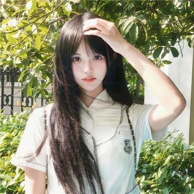 在巨人中间